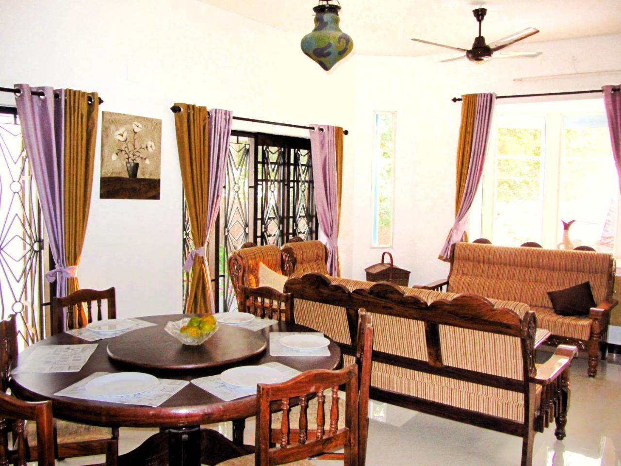 Sea View Apartments Kochi Exterior photo