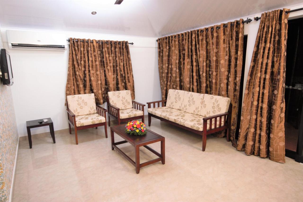 Sea View Apartments Kochi Exterior photo